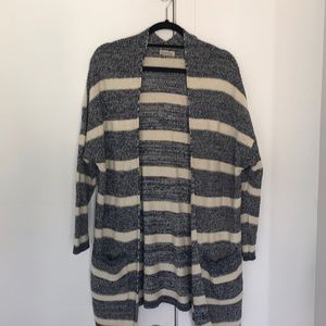 Lucky Brand buttonless Sweater